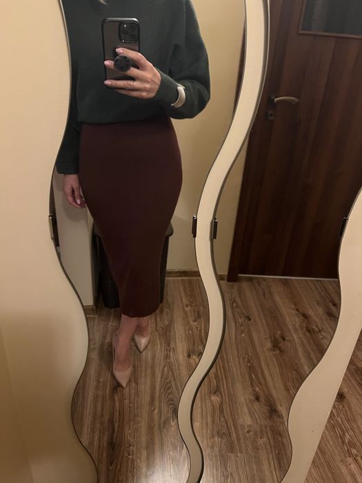 Fusta tricotata maro marimea XS