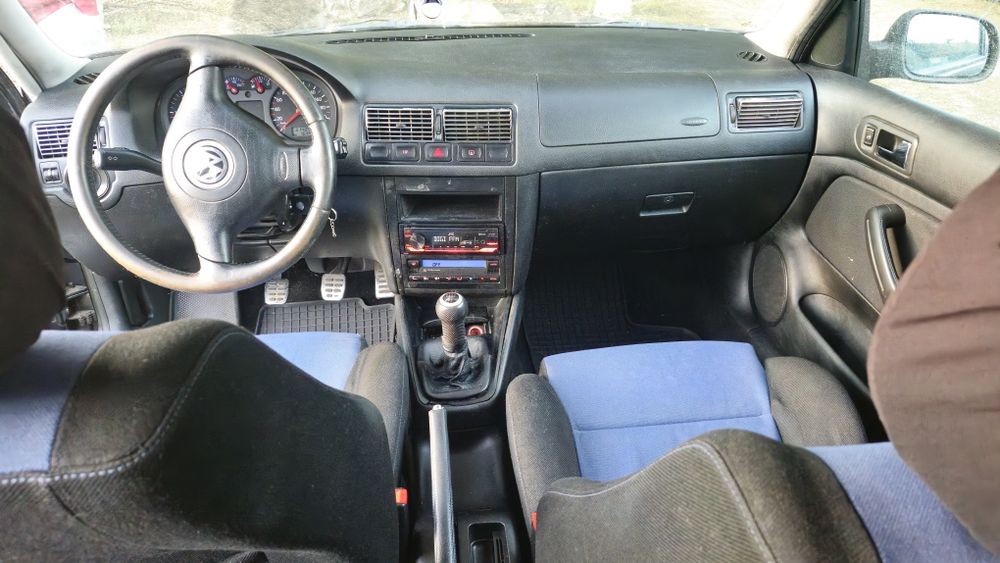 Vând Golf 4 1.9 TDI