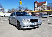 Mercedes E270 AMG пакет