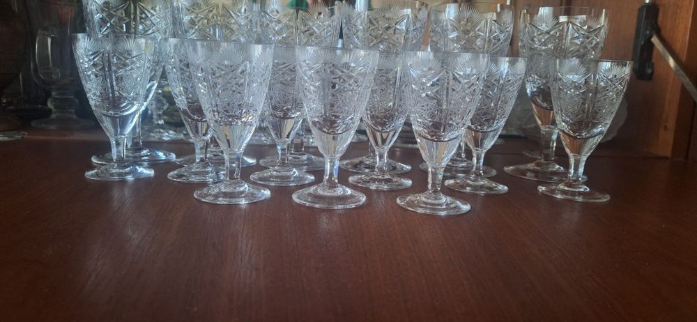 Хрустальные бокалы