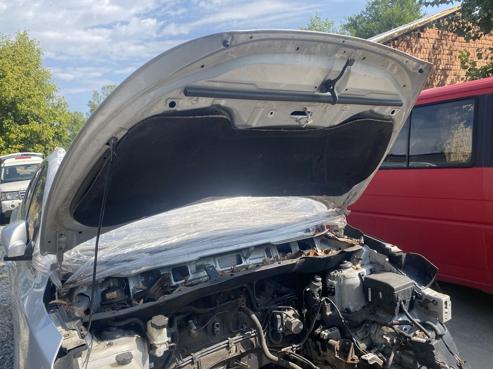 Преден капак Hyundai IX35