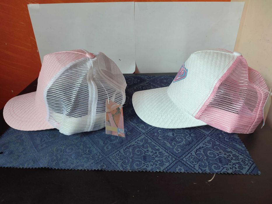 Розова шапка с козирка Roxy Quiksilver - 2 вида