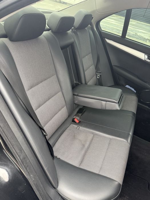 Mercedes c 2.2 D automat 170 cp