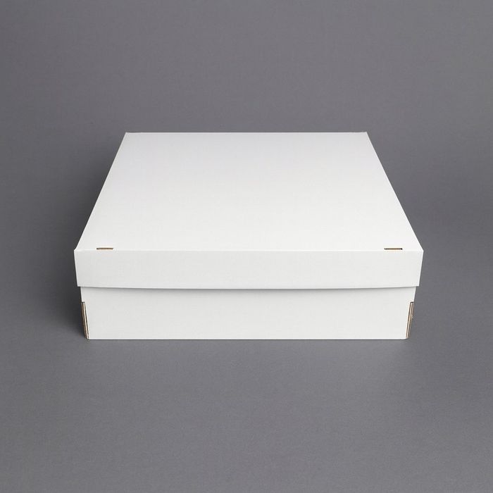 Коробки  40 х 40 см