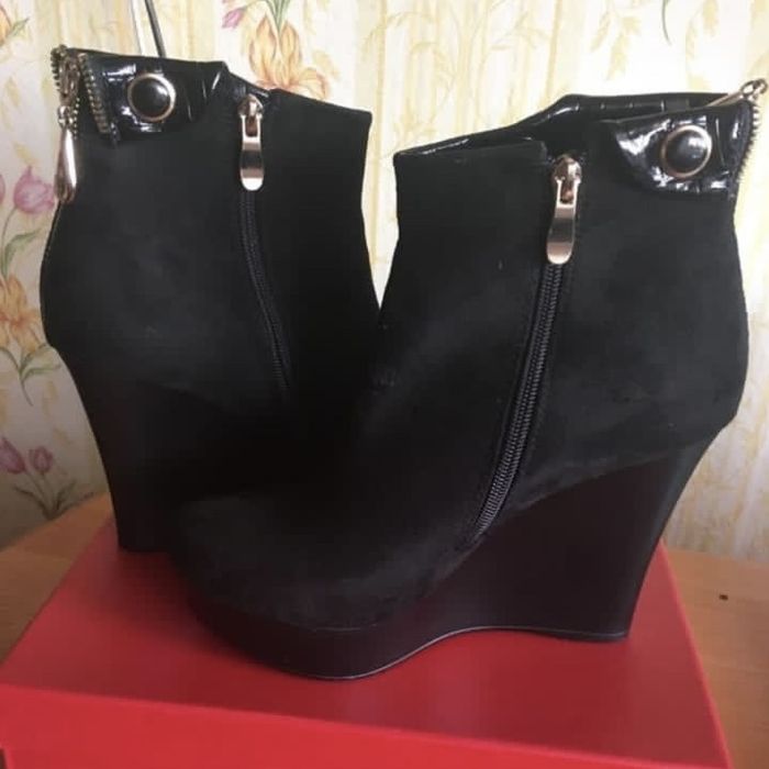 Продам ботильоны