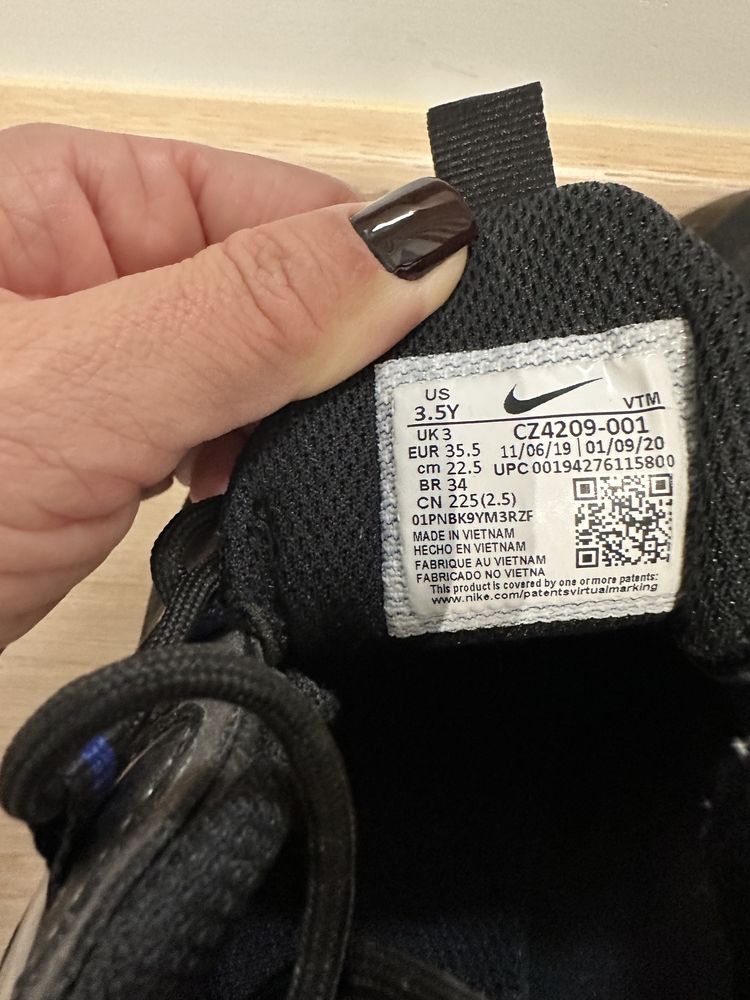 Pantofi sport Nike 270