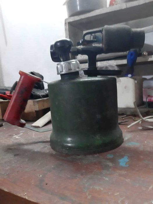 Паяльная лампа б/у