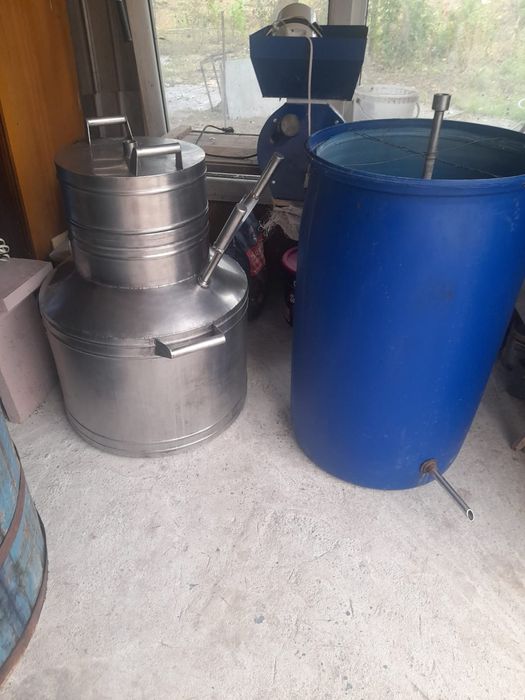 Cazan și răcitor de tuica