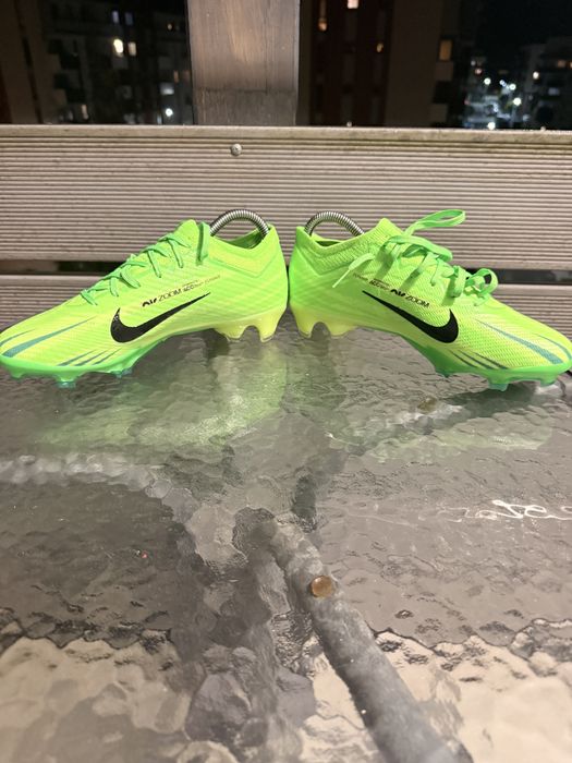 Ghete fotbal nike vapor 15 elite mercurial