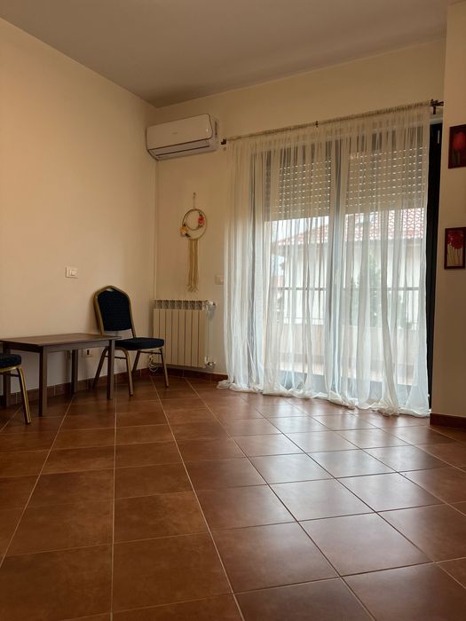 Închiriere apartament 2 camere