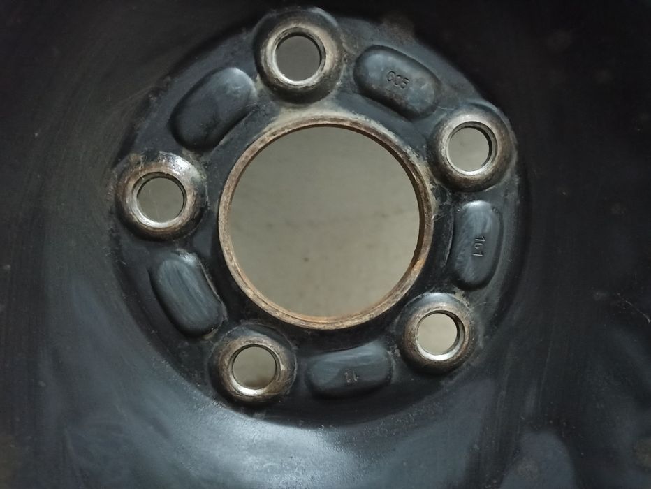 Jante tabla 16 originale Ford+anvelope iarna