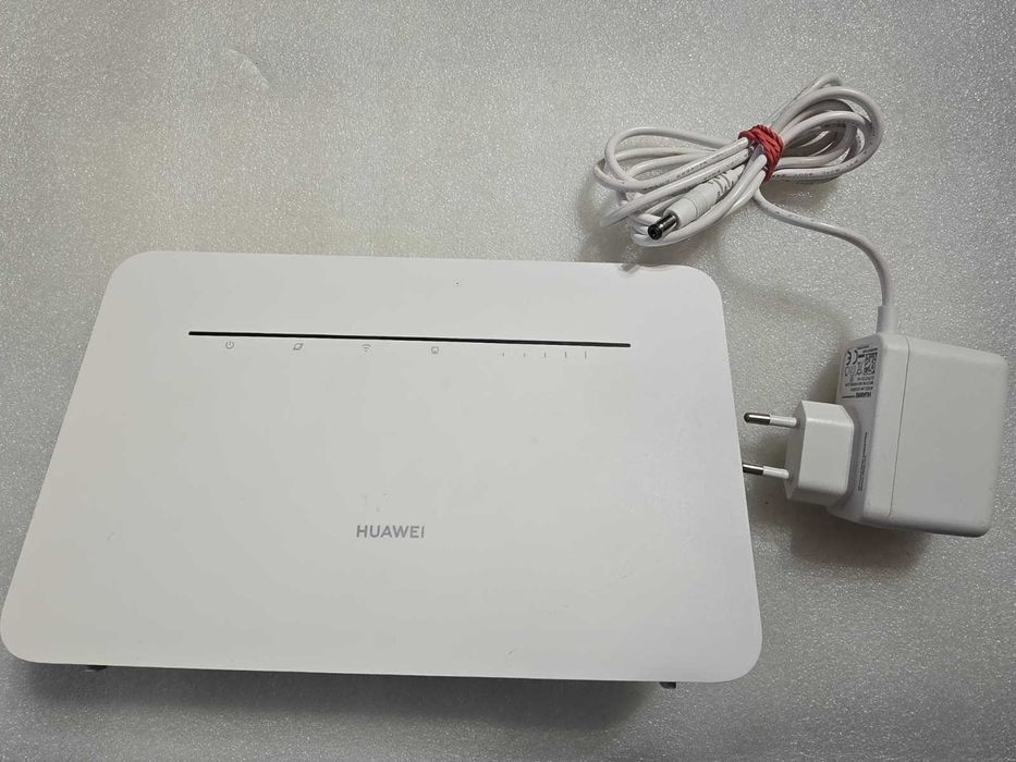 Router wireless cu slot SIM Huawei B535-232 4G+ 300 MBS WI-FI 2.4/5GHZ
