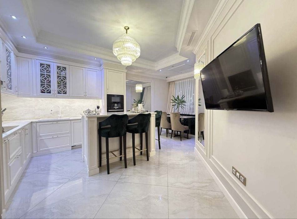 Шота Руставелли, Текстильный ДУПЛЕКС 4/1/9 (164м2) Срочно