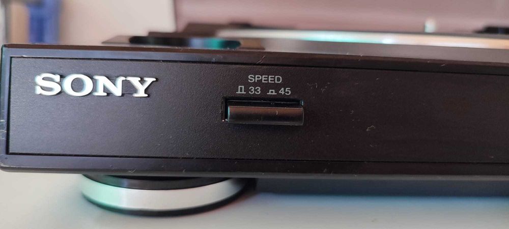 Pick-up Sony PS-LX250H Full Automatic,preamplificator incorporat