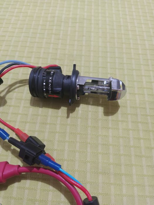 H-4 BI Xenon за мотоциклет