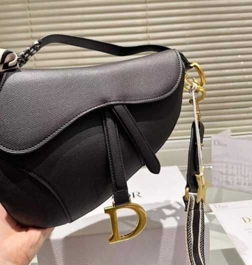 Geanta de mana dama Dior 260331  522-15