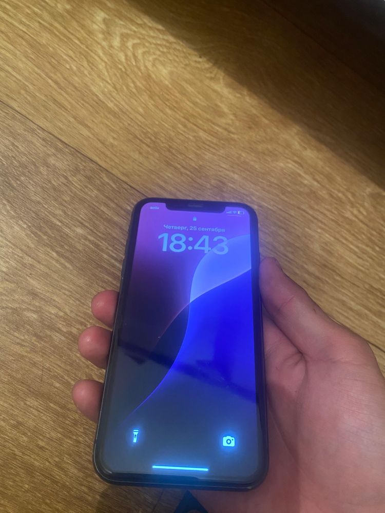 iPhone 11 идаельный