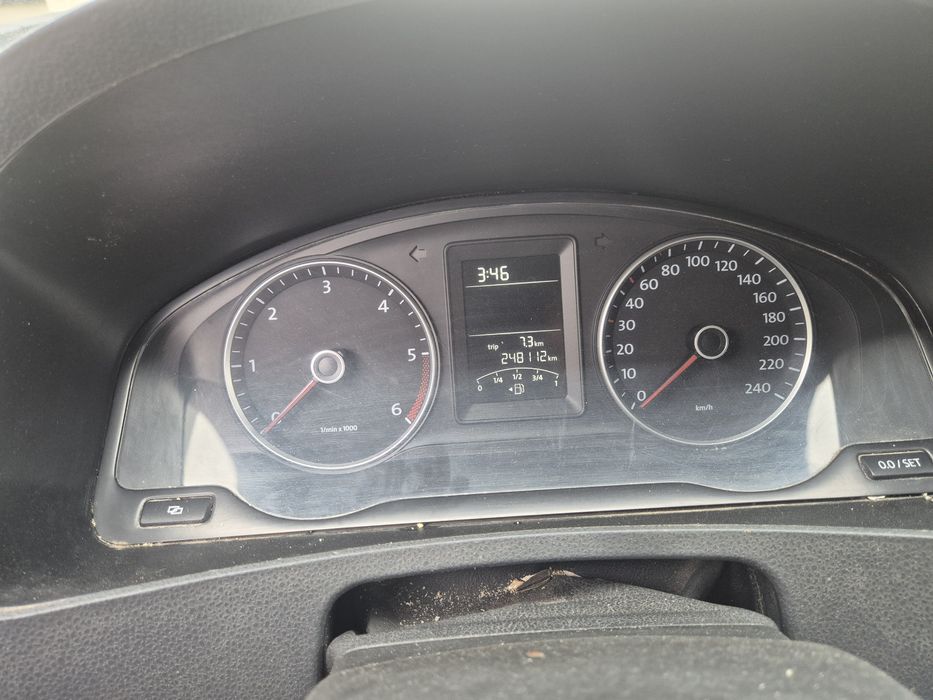 Volkswagen t5 transporter