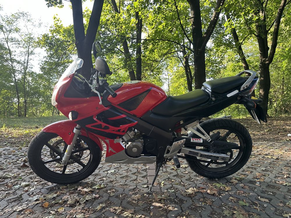 Honda CBR 125 RS