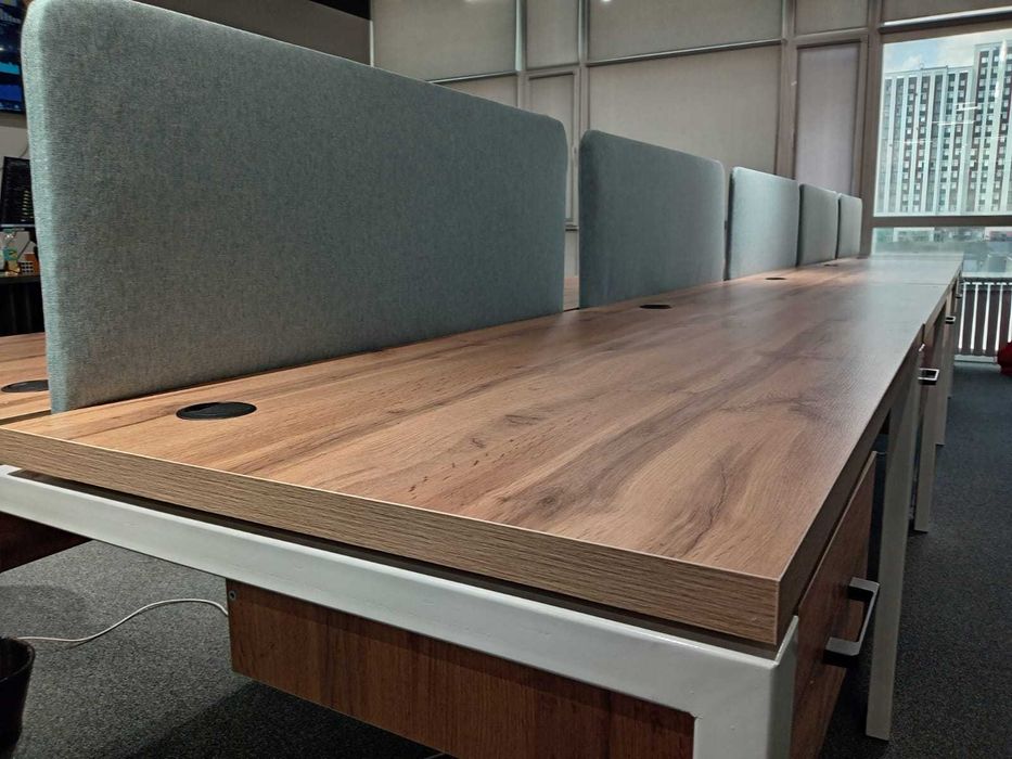 Офисный стол Конференц стол для переговоров