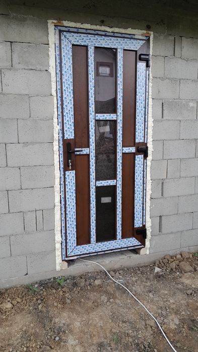 Usi și geamuri VEKA ,GEALAN pe comanda!!