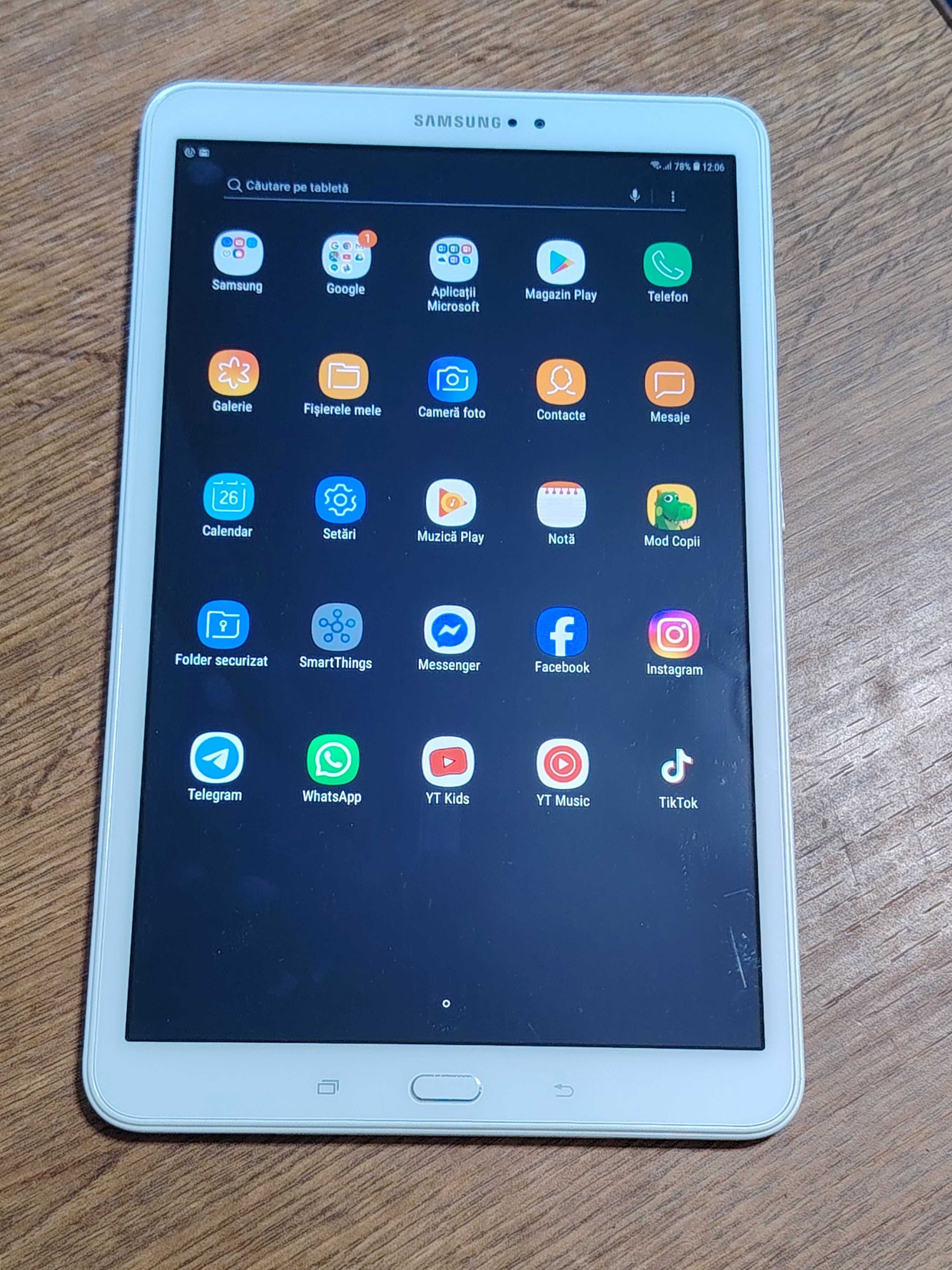 Tableta de10 inch,Samsung Galaxy T-585,3G, cu sloturi SIM si SD-card