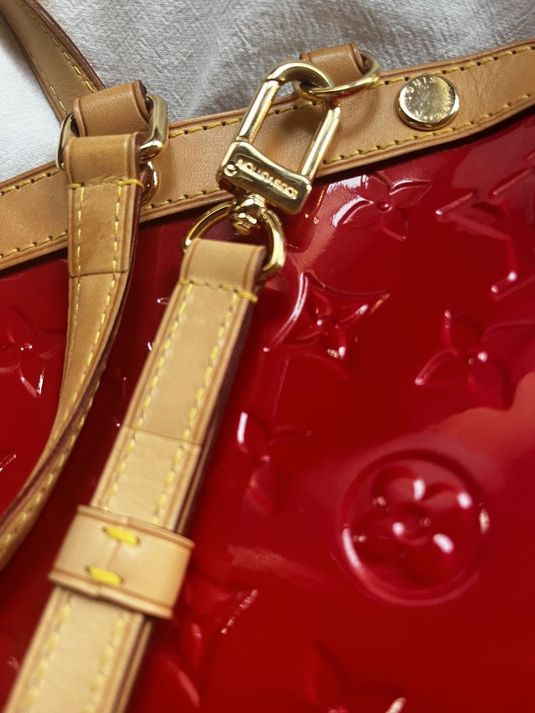 Louis Vuitton чанта