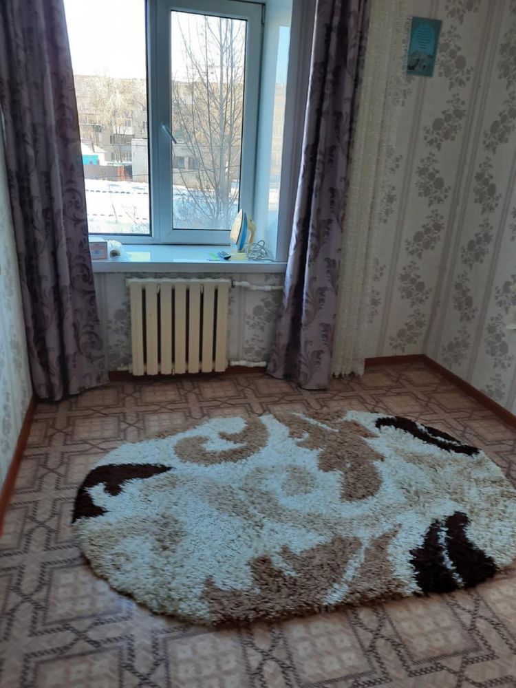 Продам 3 комнатную квартиру в центре