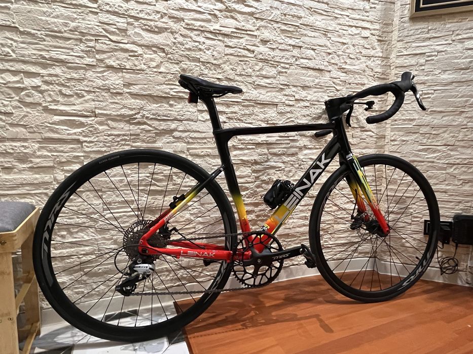 Leinak шоссейный велосипед