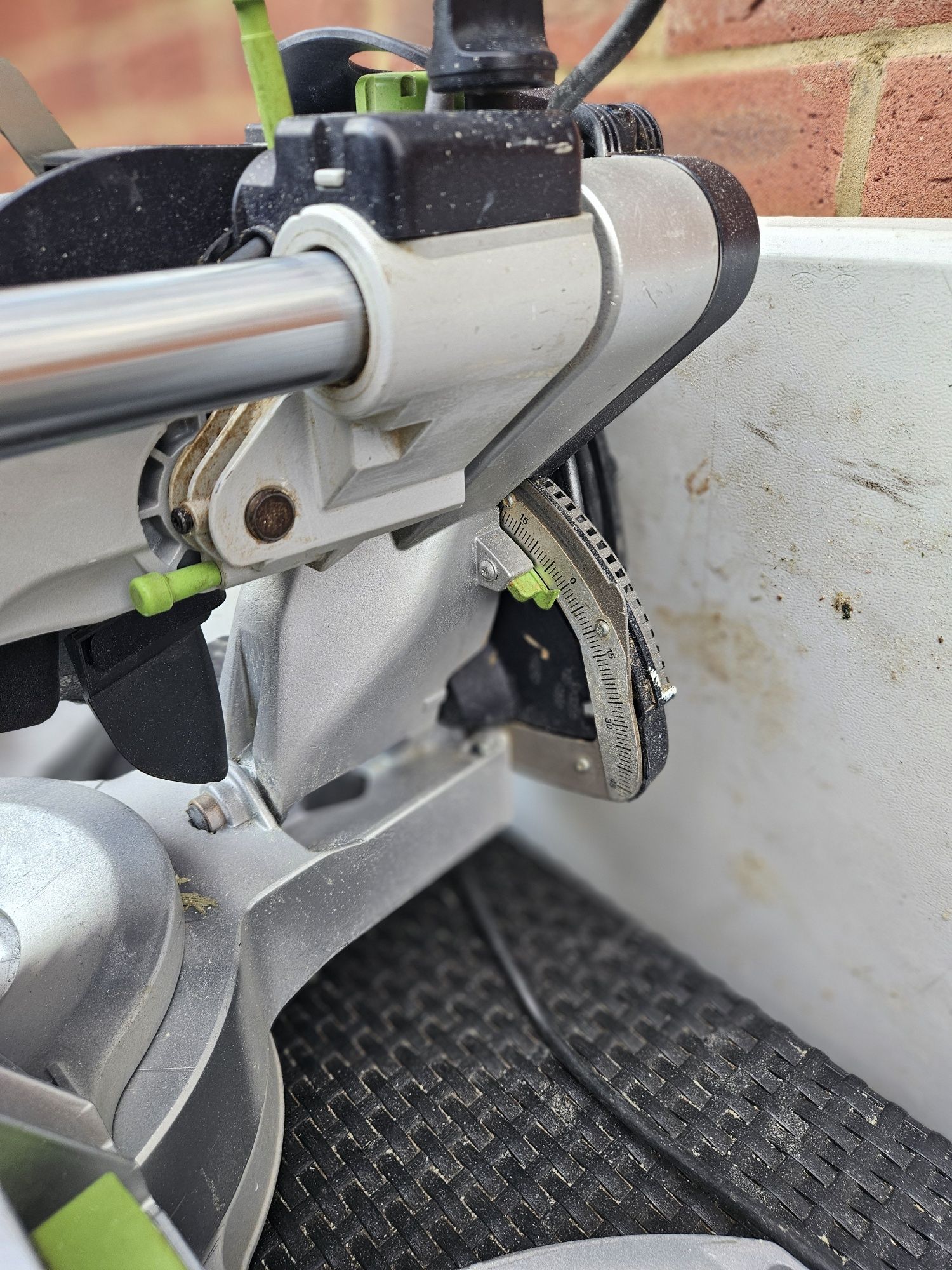 Circular unghiular Festool