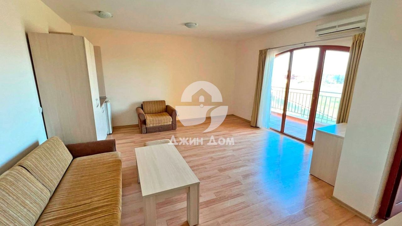 Продава се Двустаен апартамент в Созопол - 73 кв.м за 822 €/кв.м - Снимка #1
