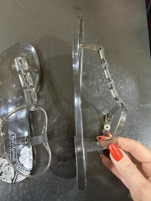 Летние сланцы . От бразильского бренла grendha.