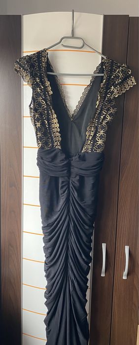 Vand rochie de ocazie