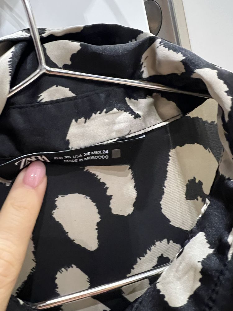 Риза с принт Zara