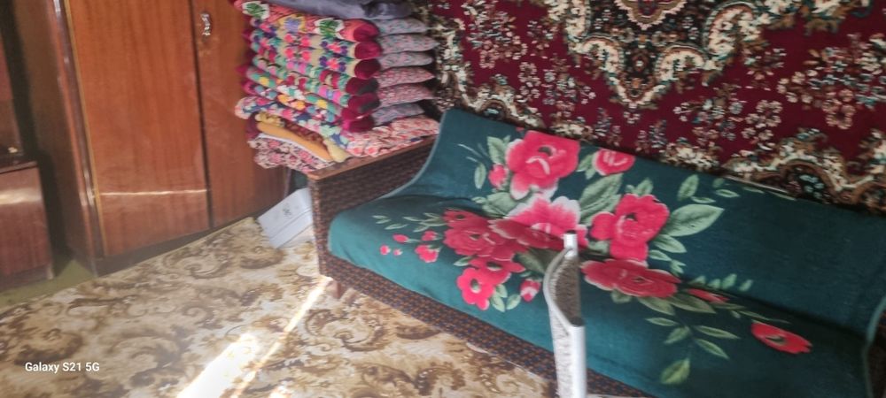 Сдаю комнату в общем дворе