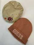 Дамска шапка GUESS