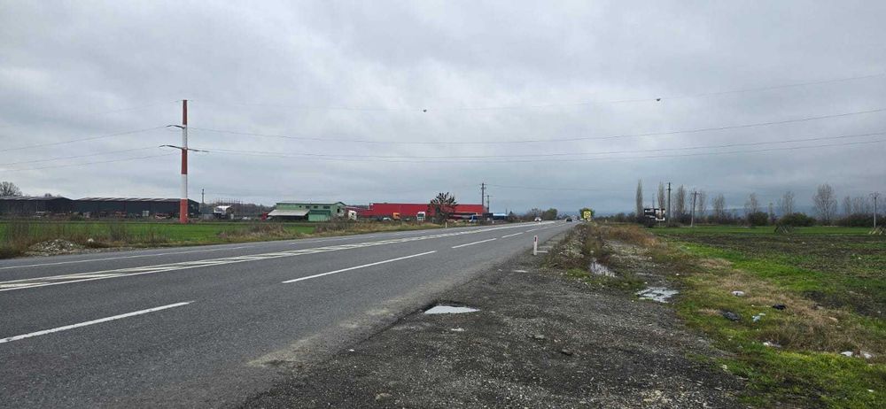 Teren 5000 m² de vânzare – DN2 - E85 Com. Golești, Vrancea