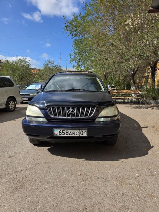 Отличная машина очень приятная в езде лексус рх300