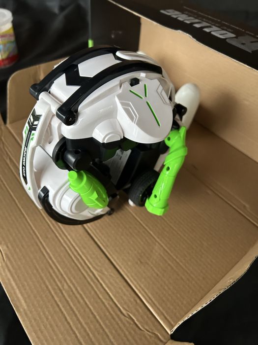 Masina cu telecomanda