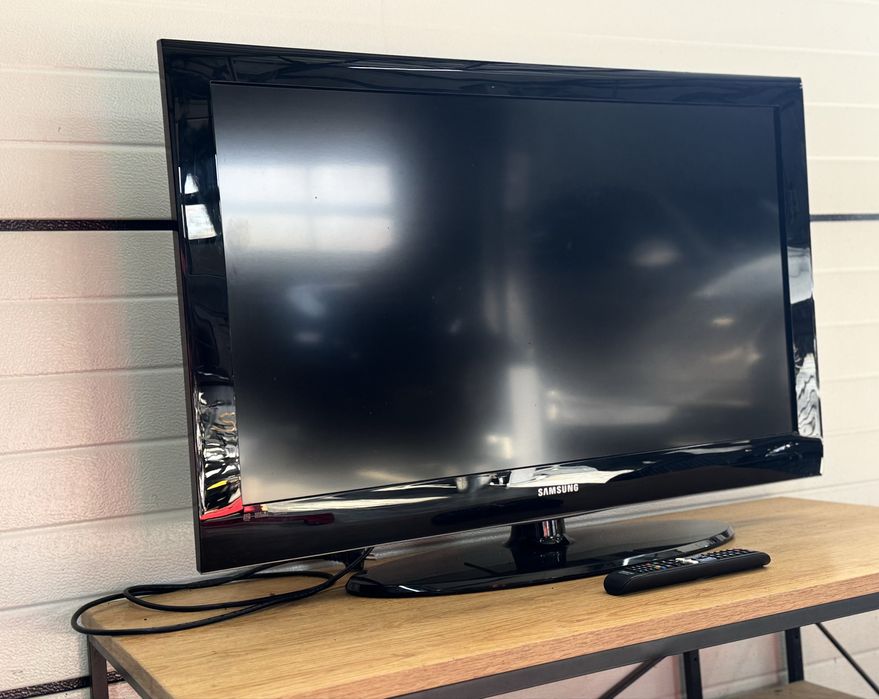 Телевизор Samsung 40 инча