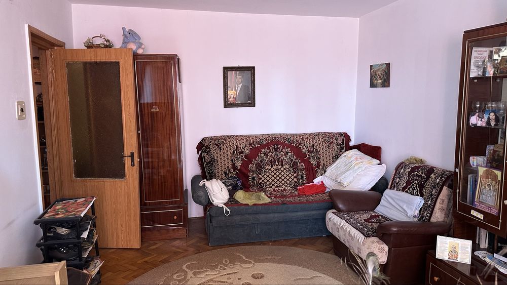 Vand apartament 2 camere