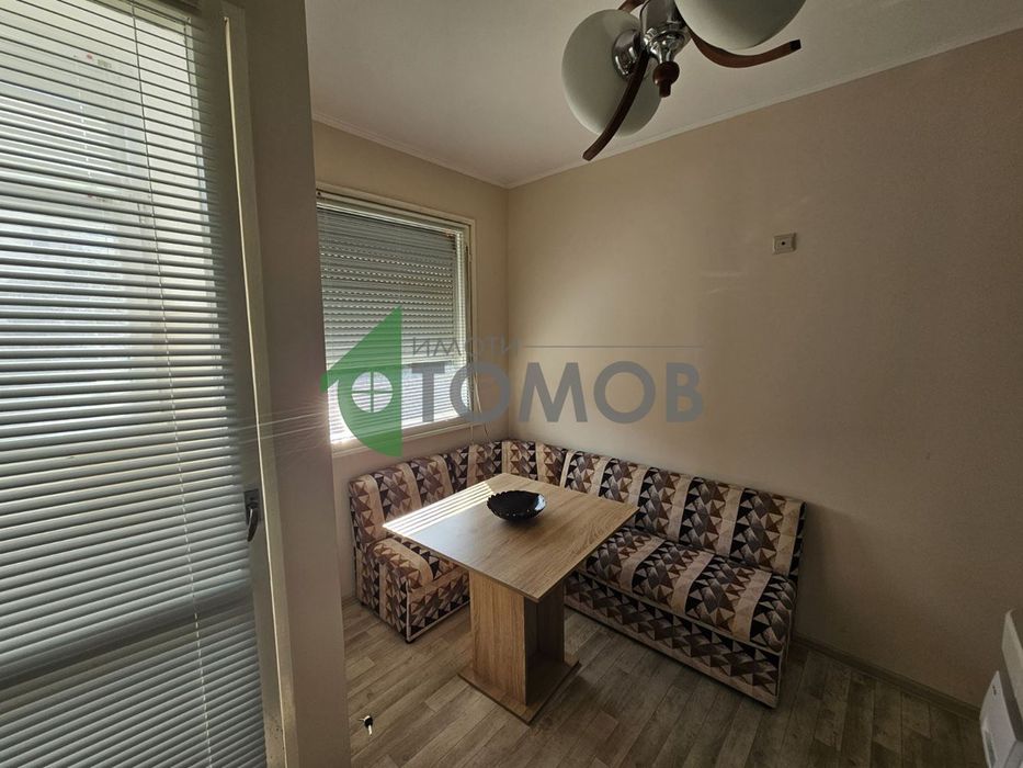 Дава се под наем Двустаен апартамент в Стара Загора, Зора - 64 кв.м за 204 € - Снимка #4