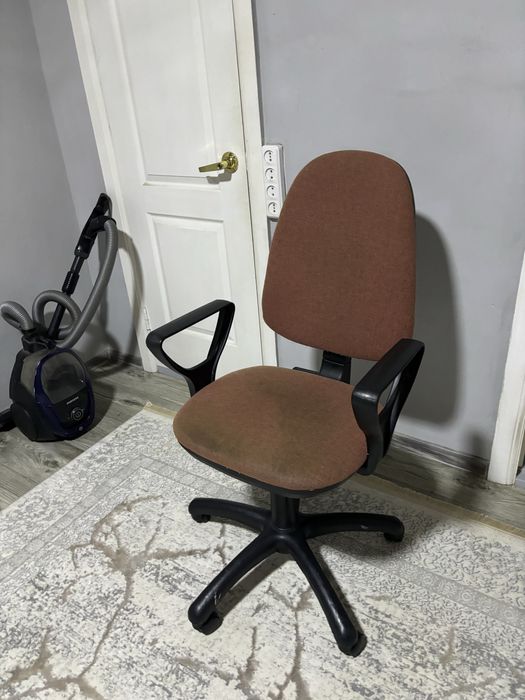 Кресло офисное/компьютерное