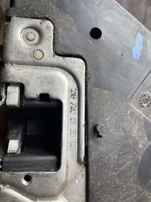 Broasca usa Mercedes cls w219 stanga / dreapta fata / spate