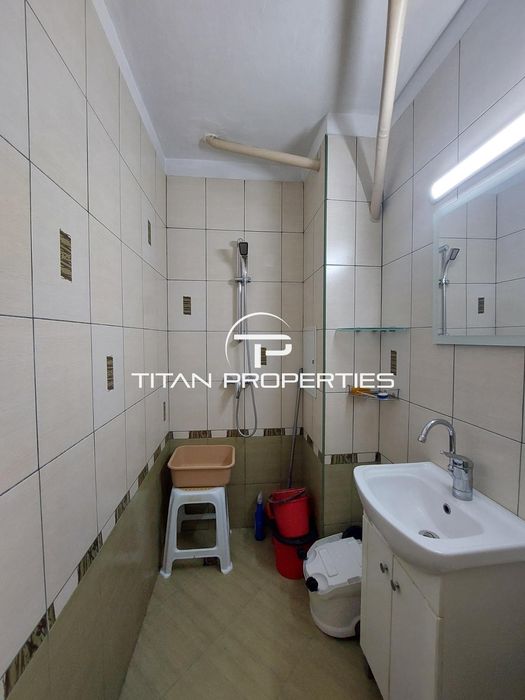 Дава се под наем Тристаен апартамент в Бургас, Изгрев - 80 кв.м за 510 € - Снимка #8