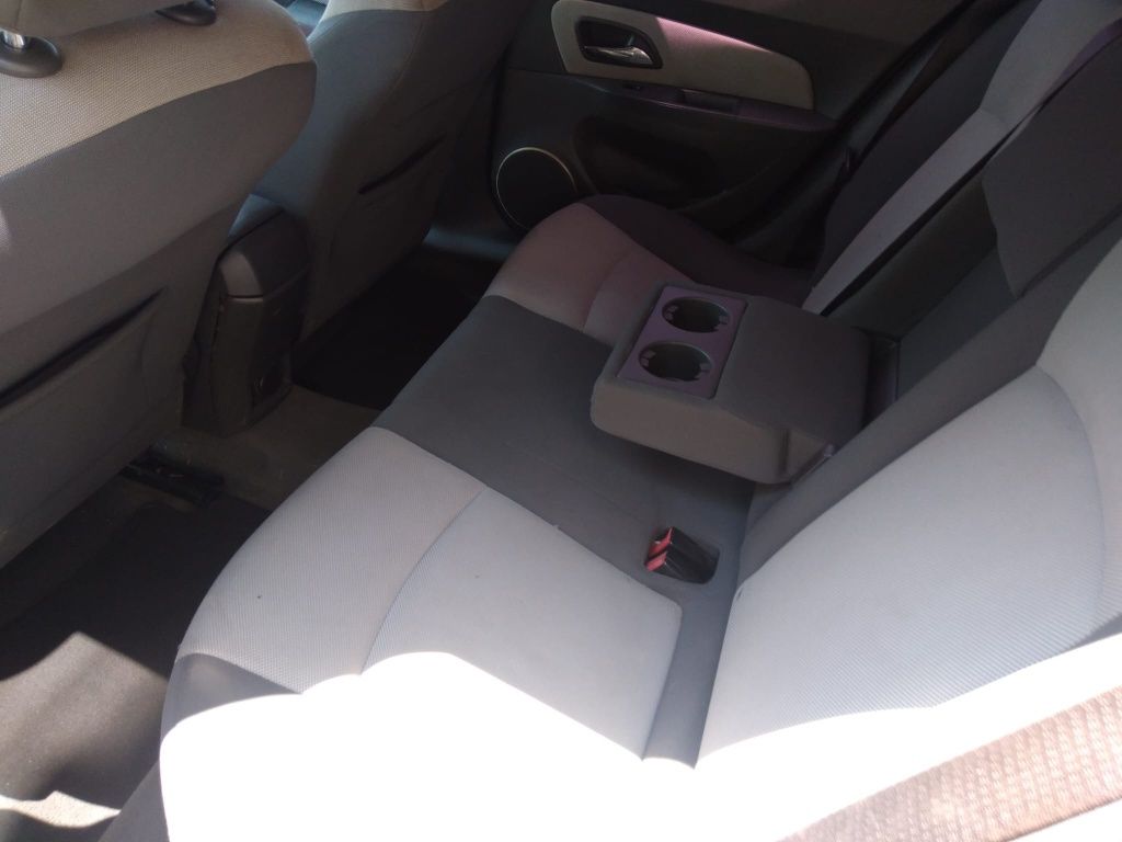 Chevrolet Cruze an 2010, motor 1.6 benzina, 155000 km