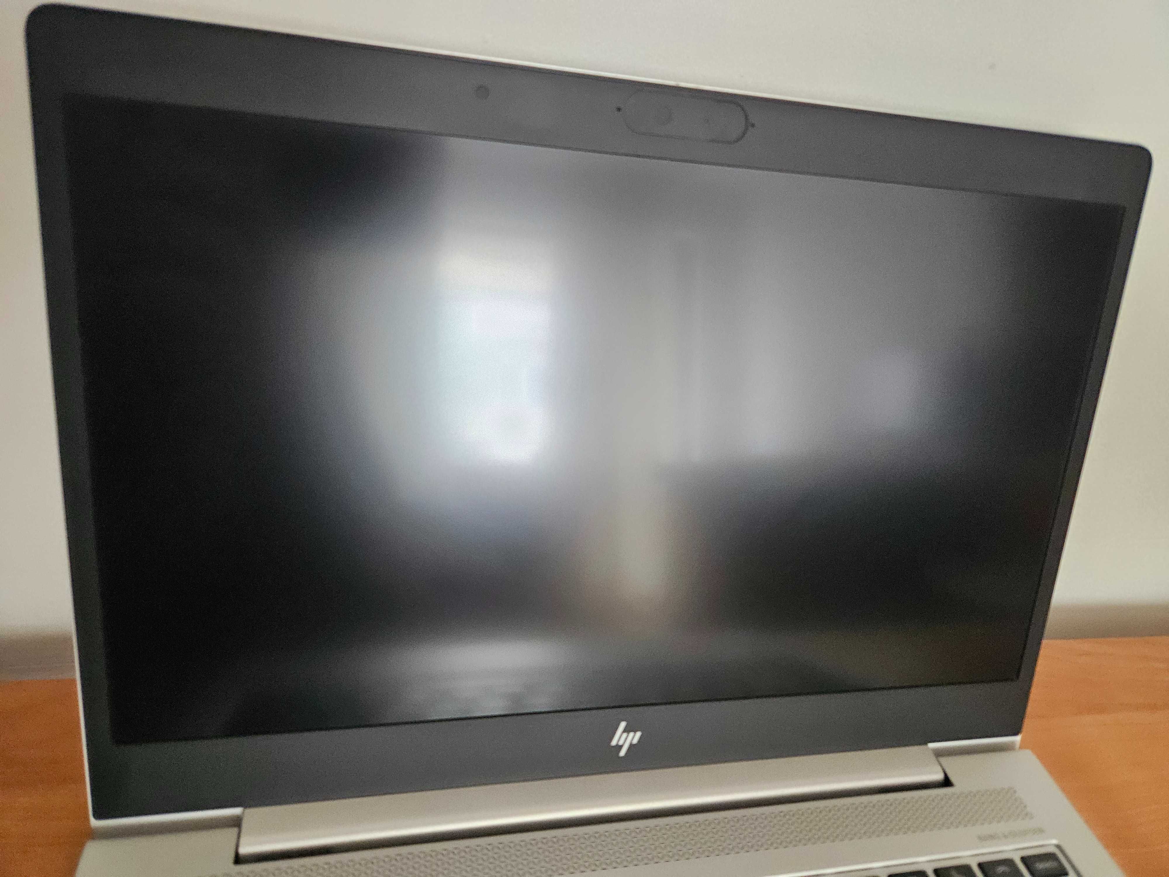 HP 840 G6 / i7-8665u, 32GB RAM, 512GB NVME SSD + док + батерия