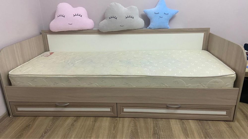 Кровать односпальная