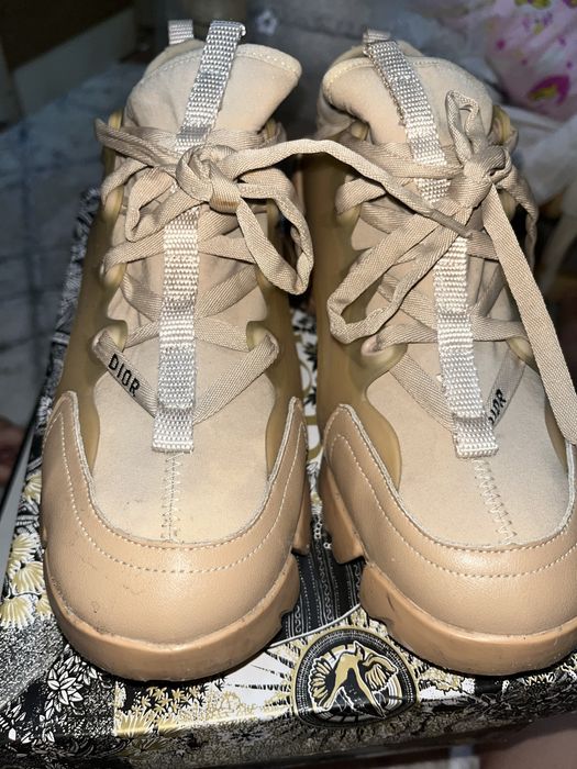 кроссовка диор кожа