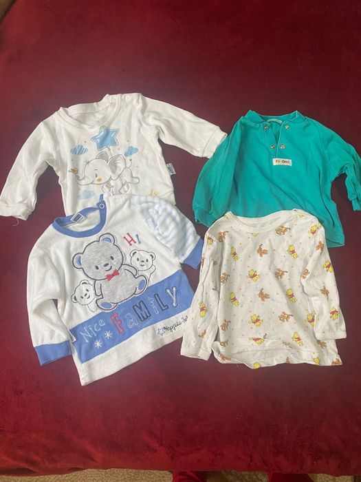 Блузи за бебета от 0 до 3 месечна възраст